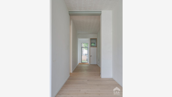 Tolstraat - 8C - - 3770
