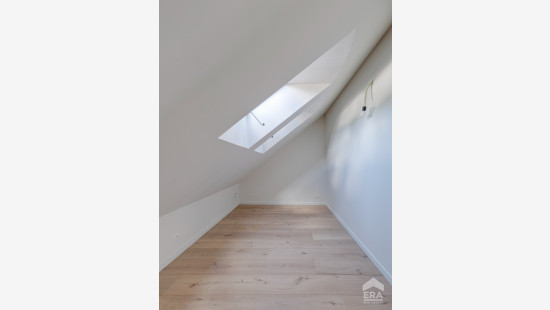Tolstraat - 4D - - 3770