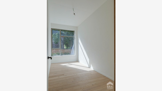 Tolstraat - 8C - - 3770