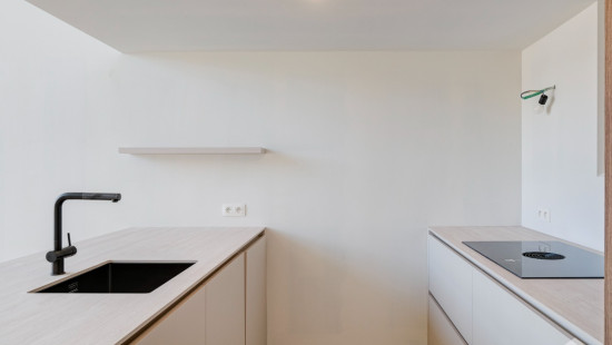 Tolstraat - 6A - - 3770