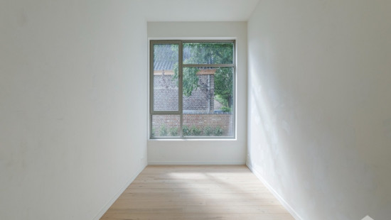 Tolstraat - 8C - - 3770