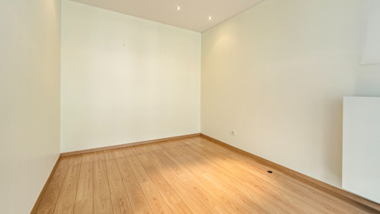 Markt - 86 - - 9800