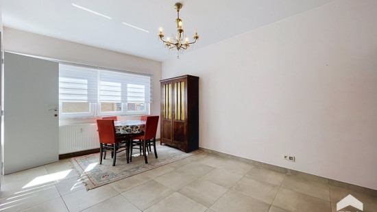 Rue de la Station - 78 - - 5300