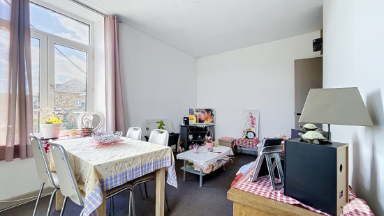 Rue de la Station - 78 - - 5300