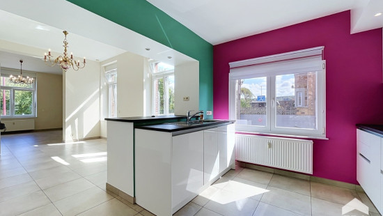 Rue de la Station - 78 - - 5300