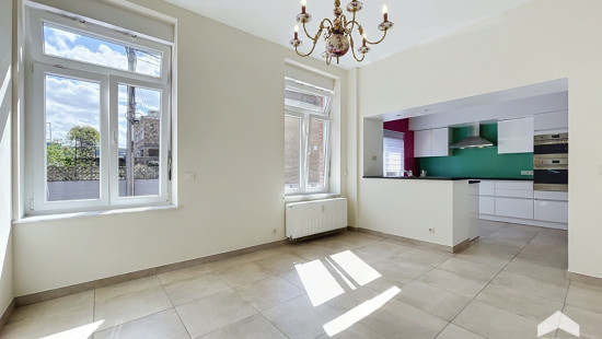 Rue de la Station - 78 - - 5300