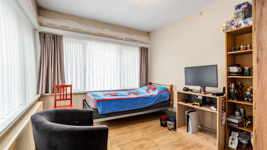 Kruisstraat - 76 - - 9470