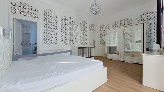 Avenue Reine Astrid - 78 - - 4500