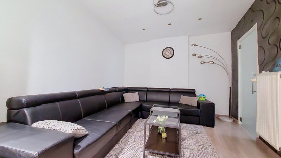 Avenue Reine Astrid - 78 - - 4500