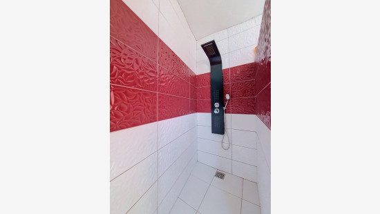 Avenue Reine Astrid - 78 - - 4500