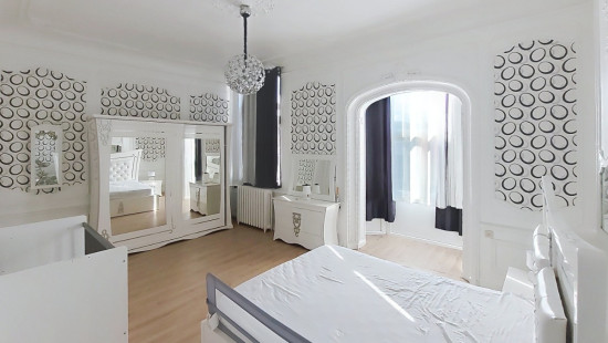 Avenue Reine Astrid - 78 - - 4500