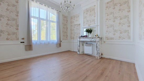 Avenue Reine Astrid - 78 - - 4500