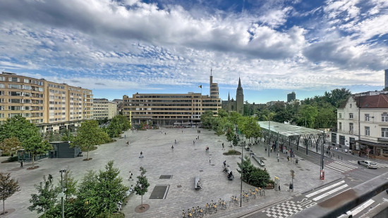 Place Eugène Flagey - 9 - 3 - 1050