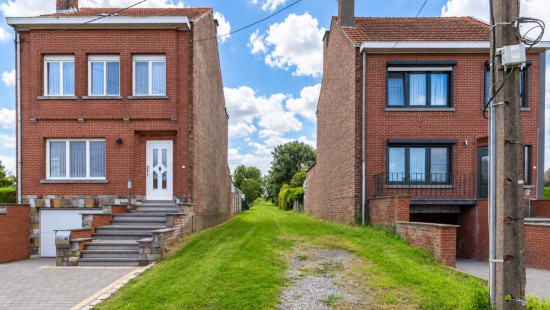 Oorbeeksesteenweg - rv 192 - - 3300