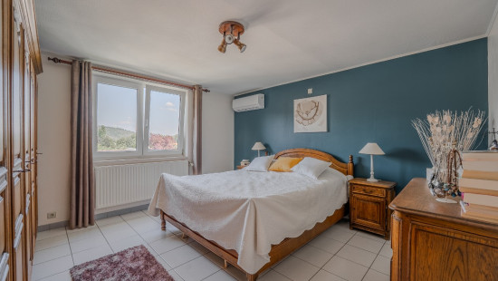 Rue des Jardins d'Annevoie - 79 - - 5537