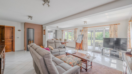 Rue des Jardins d'Annevoie - 79 - - 5537