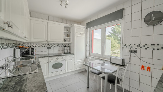 Rue des Jardins d'Annevoie - 79 - - 5537