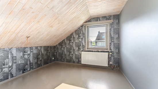 Speelstraat - 64 - - 9750