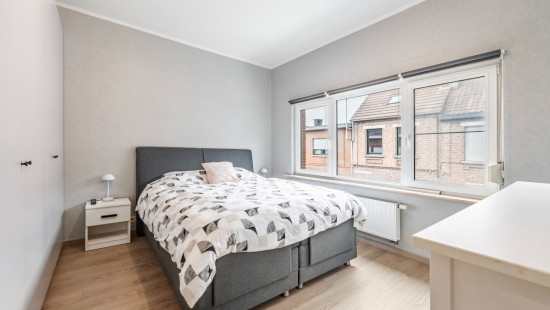 Gazetstraat - 42 - - 2070