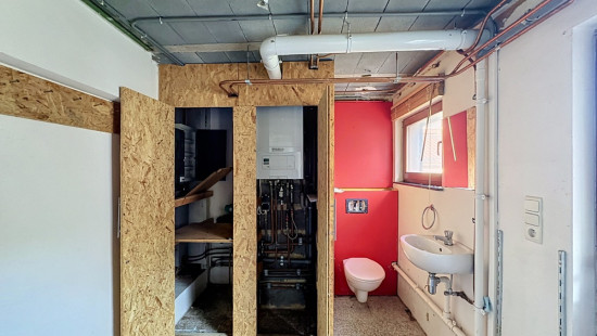 Rue Nicolas Jadot - 24 - - 4500