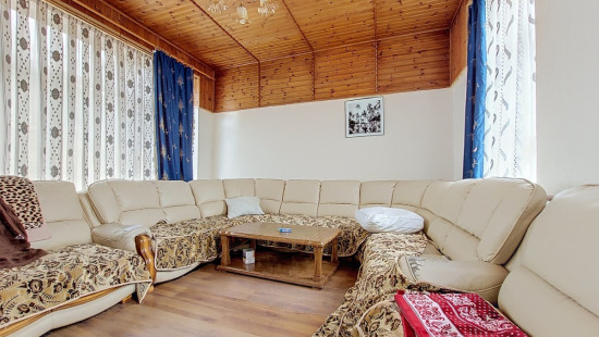 Avenue Reine Astrid - 93 - - 4500