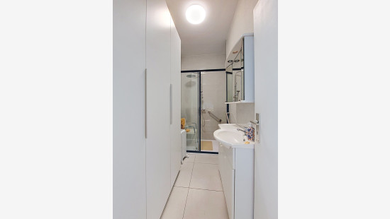 Rue de la Treille - 59 - - 4000