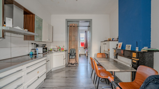 Rue du Crucifix - 84 - - 4040