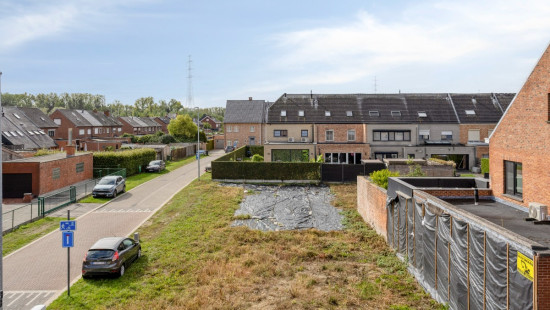 Hoogstraat - 105 - - 2830
