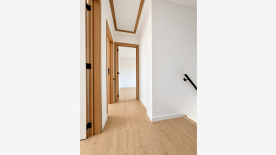 Kwabrugstraat - 54 - - 8510