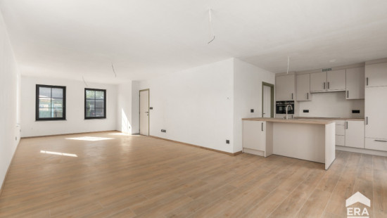 Mgr. Paredisstraat - 17 - - 3960