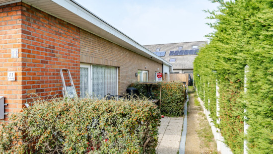 Heidebloemlaan - 11 - D6 - 8420