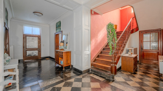 Rue Entreville - 11 - - 5650