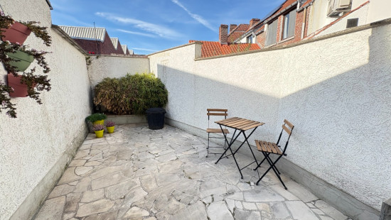 Louis Leynstraat - 2 - - 8800