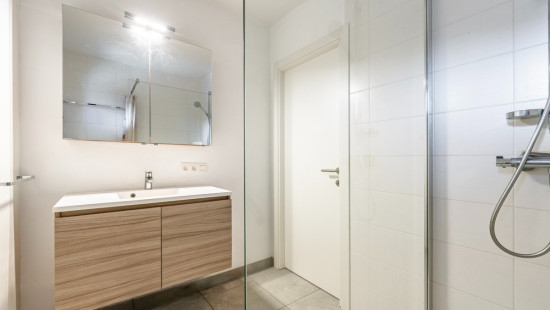 Stationsplein - 29B - 0201 - 9100