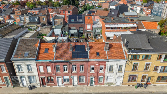 Rue Croix Jurlet - 127 - - 4040