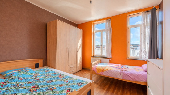 Rue Croix Jurlet - 127 - - 4040