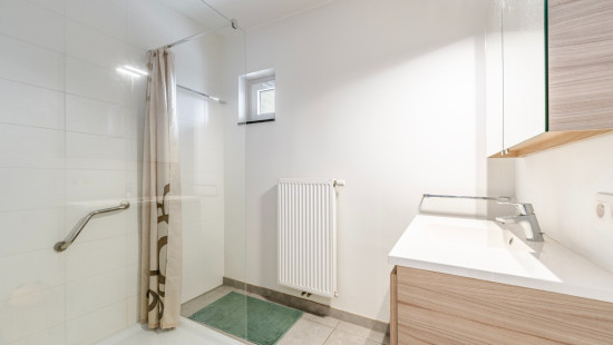 Stationsplein - 29B - 0201 - 9100