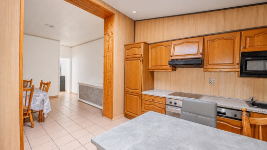 Rue Croix Jurlet - 127 - - 4040