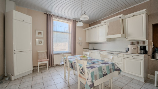 Rue Entreville - 11 - - 5650