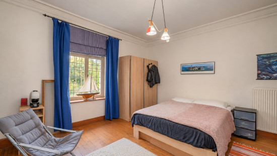Rue Entreville - 11 - - 5650