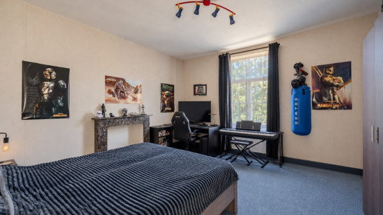 Rue Entreville - 11 - - 5650