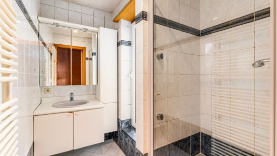Dorp West - 124 - - 2070