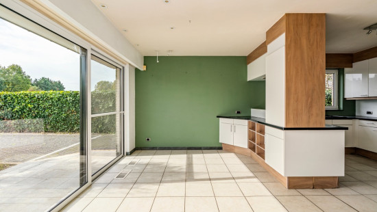 Dorp West - 124 - - 2070