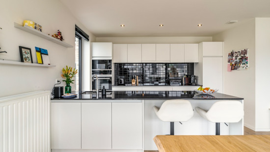 Dorpsstraat - 64 - - 3078