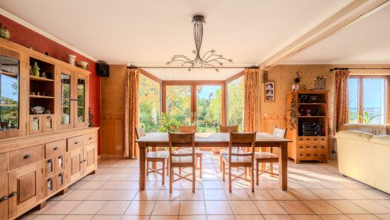 Rue de la Lei - 18 - - 6670