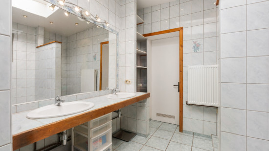 Dokter de Moorstraat - 77 - - 9300