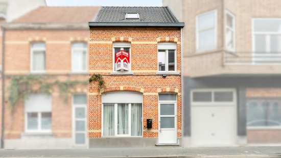 Van Naemenstraat - 58 - - 9100