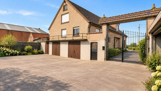 Statiestraat - 117 - - 8720