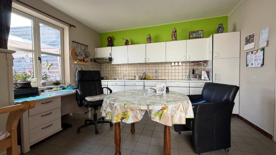 Steenweg op Ravels - 215 - - 2360
