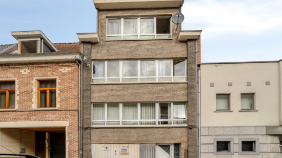 Overstraat - 46 - - 3290